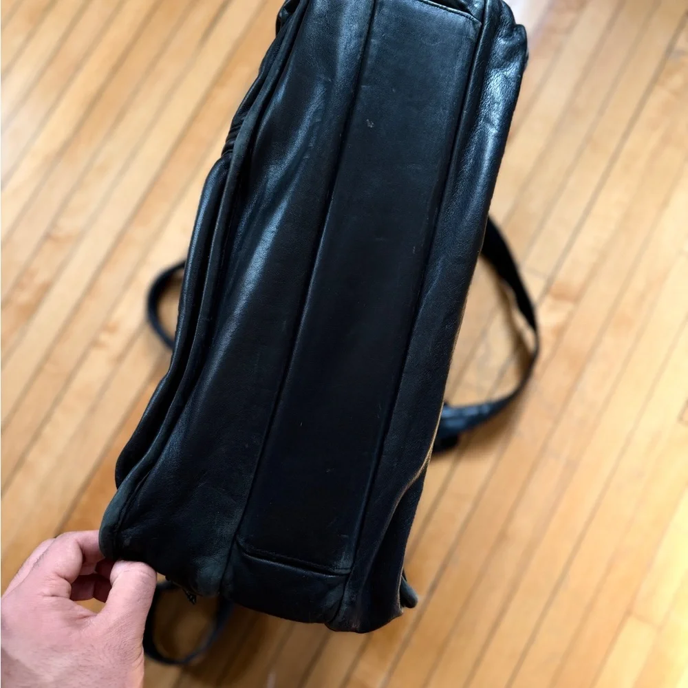 Vintage TUMI Alpha Leather Briefcase Laptop Expandable 9621D3 Messenger Bag